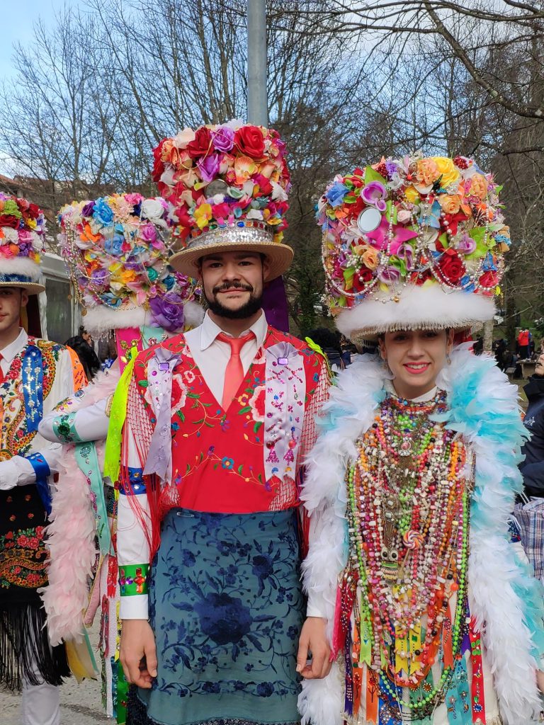madamas y galanes Galicia